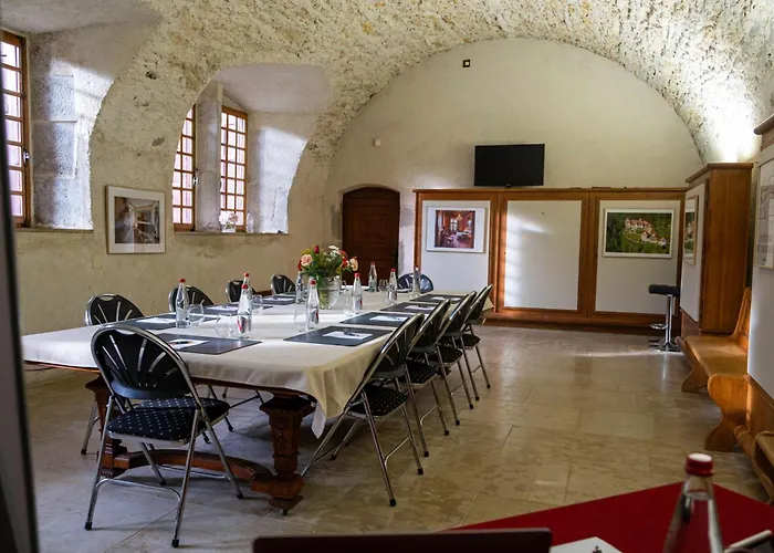 Chateau De Hotel