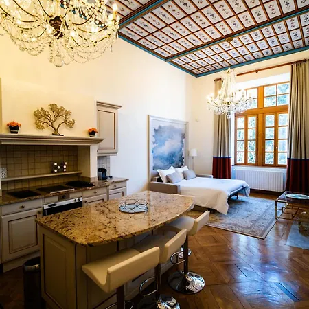 Hotel Chateau De
